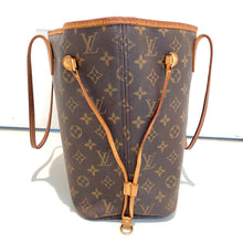 Load image into Gallery viewer, Louis Vuitton Neverfull MM Monogram