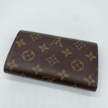 Load image into Gallery viewer, Louis Vuitton Porte-Monnaie Billets Trèsor Monogram