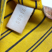 Load image into Gallery viewer, Louis Vuitton Neverfull MM Monogram