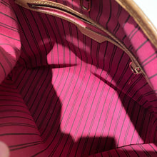 Load image into Gallery viewer, Louis Vuitton Delightful PM Pivoine
