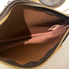 Load image into Gallery viewer, Louis Vuitton Multi Pochette Accessoires Rose