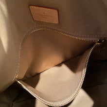 Load image into Gallery viewer, Louis Vuitton Graceful PM Monogram