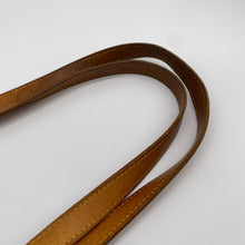 Load image into Gallery viewer, Louis Vuitton Batignolles Horizontal Monogram
