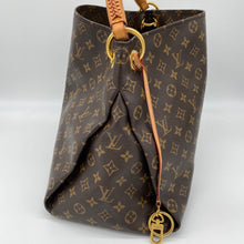 Load image into Gallery viewer, Louis Vuitton Artsy MM Monogram