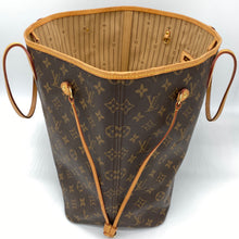 Load image into Gallery viewer, Louis Vuitton Neverfull GM Monogram
