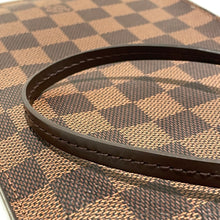 Load image into Gallery viewer, Louis Vuitton Neverfull MM Clutch Pochette