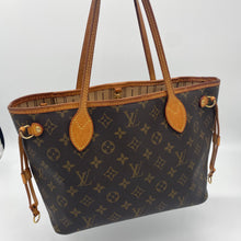 Load image into Gallery viewer, Louis Vuitton Neverfull PM Monogram