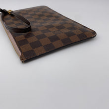 Load image into Gallery viewer, Louis Vuitton Neverfull Clutch Pochette