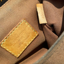 Load image into Gallery viewer, Louis Vuitton Tivoli GM Monogram