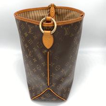 Load image into Gallery viewer, Louis Vuitton Delightful MM Monogram