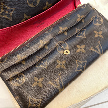 Load image into Gallery viewer, Louis Vuitton Emilie Wallet Long
