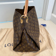 Load image into Gallery viewer, Louis Vuitton Artsy MM Monogram