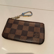 Load image into Gallery viewer, Louis Vuitton Key Pouch Damier Ebene