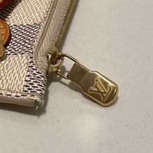 Load image into Gallery viewer, Louis Vuitton Neverfull MM Clutch Damier Azur