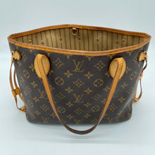 Load image into Gallery viewer, Louis Vuitton Neverfull PM Monogram