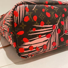 Load image into Gallery viewer, Louis Vuitton Neverfull MM Jungle Dot Edition
