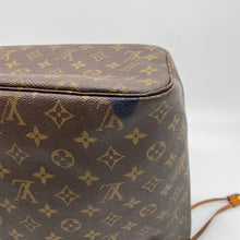 Load image into Gallery viewer, Louis Vuitton Neverfull MM Monogram