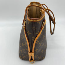 Load image into Gallery viewer, Louis Vuitton Neverfull PM Monogram