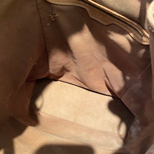 Load image into Gallery viewer, Louis Vuitton Montsouris GM Monogram