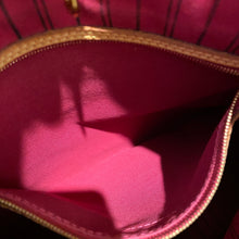 Load image into Gallery viewer, Louis Vuitton Delightfull MM Monogram Pivoine