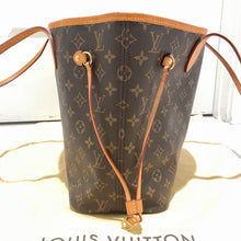 Load image into Gallery viewer, Louis Vuitton Neverfull MM Monogram
