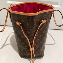 Load image into Gallery viewer, Louis Vuitton Neverfull MM Pivoine