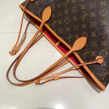 Load image into Gallery viewer, Louis Vuitton Neverfull MM Cherry