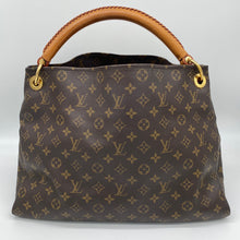 Load image into Gallery viewer, Louis Vuitton Artsy MM Monogram