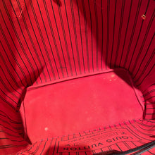 Load image into Gallery viewer, Louis Vuitton Neverull MM World Tour