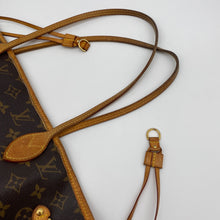 Load image into Gallery viewer, Louis Vuitton Neverfull MM Monogram