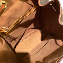 Load image into Gallery viewer, Louis Vuitton Montsouris MM Backpack