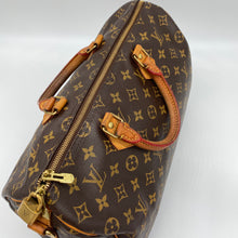 Load image into Gallery viewer, Louis Vuitton Speedy 35 Bandouliere Monogram