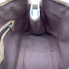 Load image into Gallery viewer, Louis Vuitton Batignolles Monogram