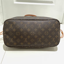 Load image into Gallery viewer, Louis Vuitton Neverfull MM Monogram