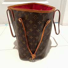Load image into Gallery viewer, Louis Vuitton Neverfull MM Cherry
