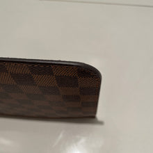 Load image into Gallery viewer, Louis Vuitton Neverfull Clutch Pochette