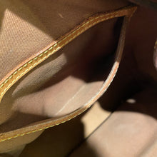 Load image into Gallery viewer, Louis Vuitton Montsouris MM Backpack