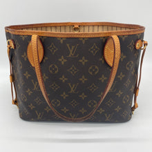 Load image into Gallery viewer, Louis Vuitton Neverfull PM Monogram
