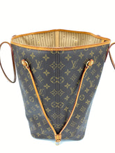 Load image into Gallery viewer, Louis Vuitton Neverfull GM Monogram