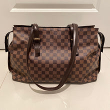 Load image into Gallery viewer, Louis Vuitton Chelsea Damier Ebene