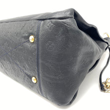 Load image into Gallery viewer, Louis Vuitton Artsy MM Empreinte Infini