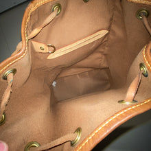Load image into Gallery viewer, Louis Vuitton Montsouris MM Backpack Monogram