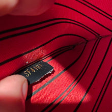 Load image into Gallery viewer, Louis Vuitton Neverull World Tour Clutch
