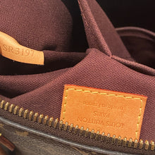 Load image into Gallery viewer, Louis Vuitton Turenne PM Monogram