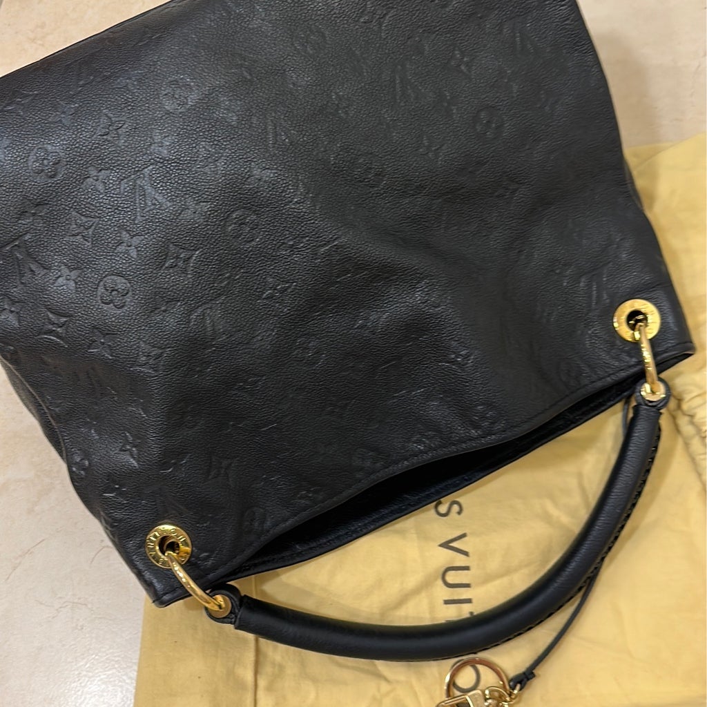 Louis Vuitton - Artsy MM Monogram Empreinte Leather Noir