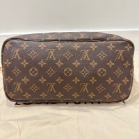 Load image into Gallery viewer, 2021 Louis Vuitton Neverfull MM & Clutch Cerise
