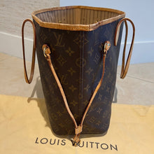 Load image into Gallery viewer, Louis Vuitton Neverfull MM Monogram