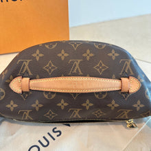 Load image into Gallery viewer, Louis Vuitton Bumbag Fanny Pack Monogram