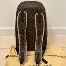 Load image into Gallery viewer, Louis Vuitton Backpack Shearling Marc Newson Fleece Beige