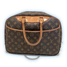 Load image into Gallery viewer, Louis Vuitton Deauville Bowling Bag Monogram
